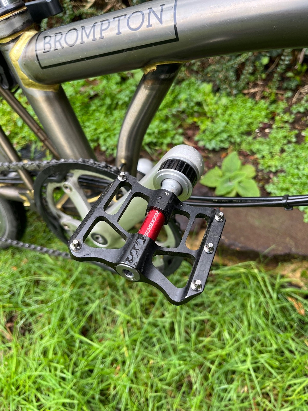Brompton M6L 6 speed dynamo lights raw lacquer Brooks saddle, bag
