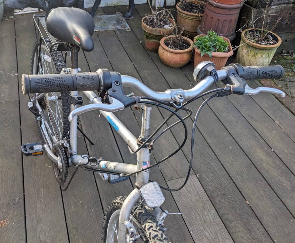 Mazda 26” Compact foldable Town and Country bike.  Minimal use.  Great condition