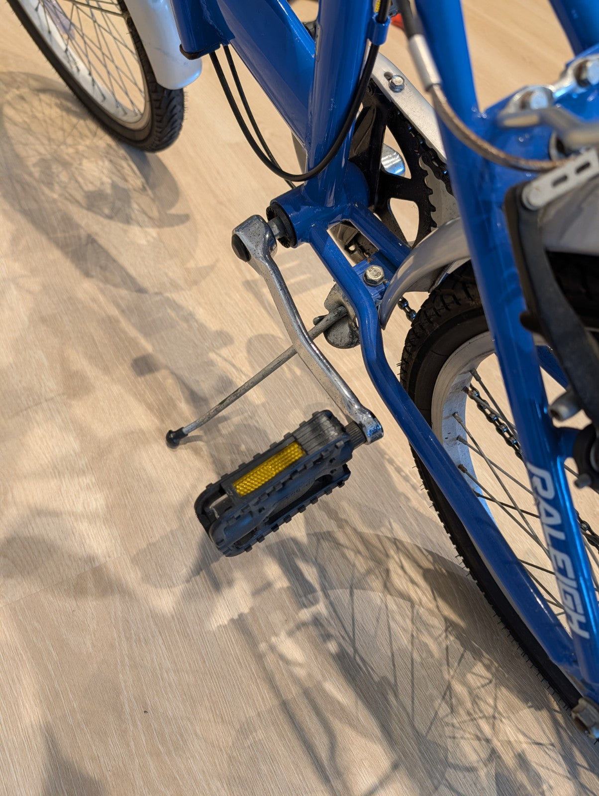IKEA Raleigh Fold-Up Bike - lock and cable included
