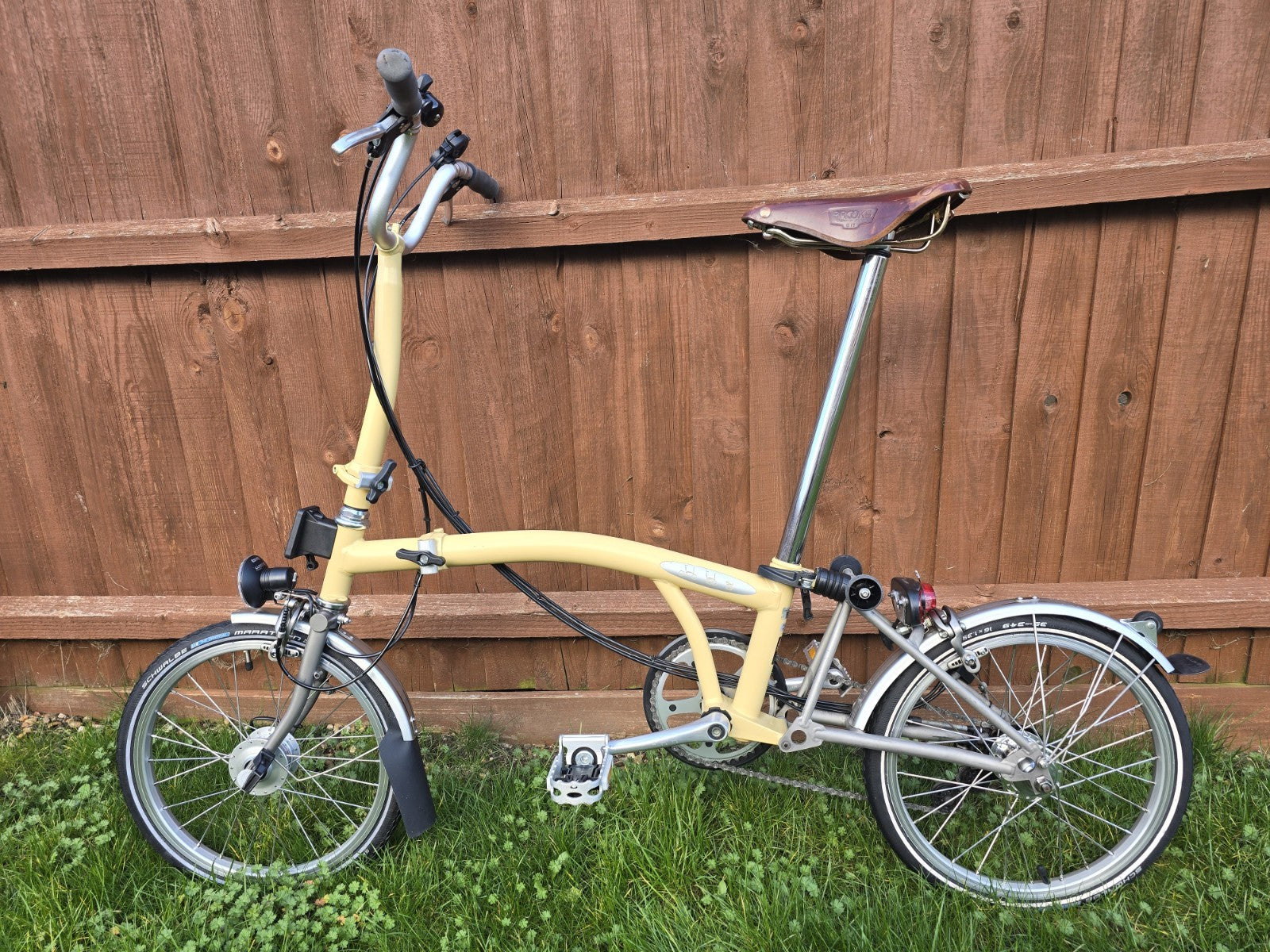 Brompton Titanium M6L Folding Bike