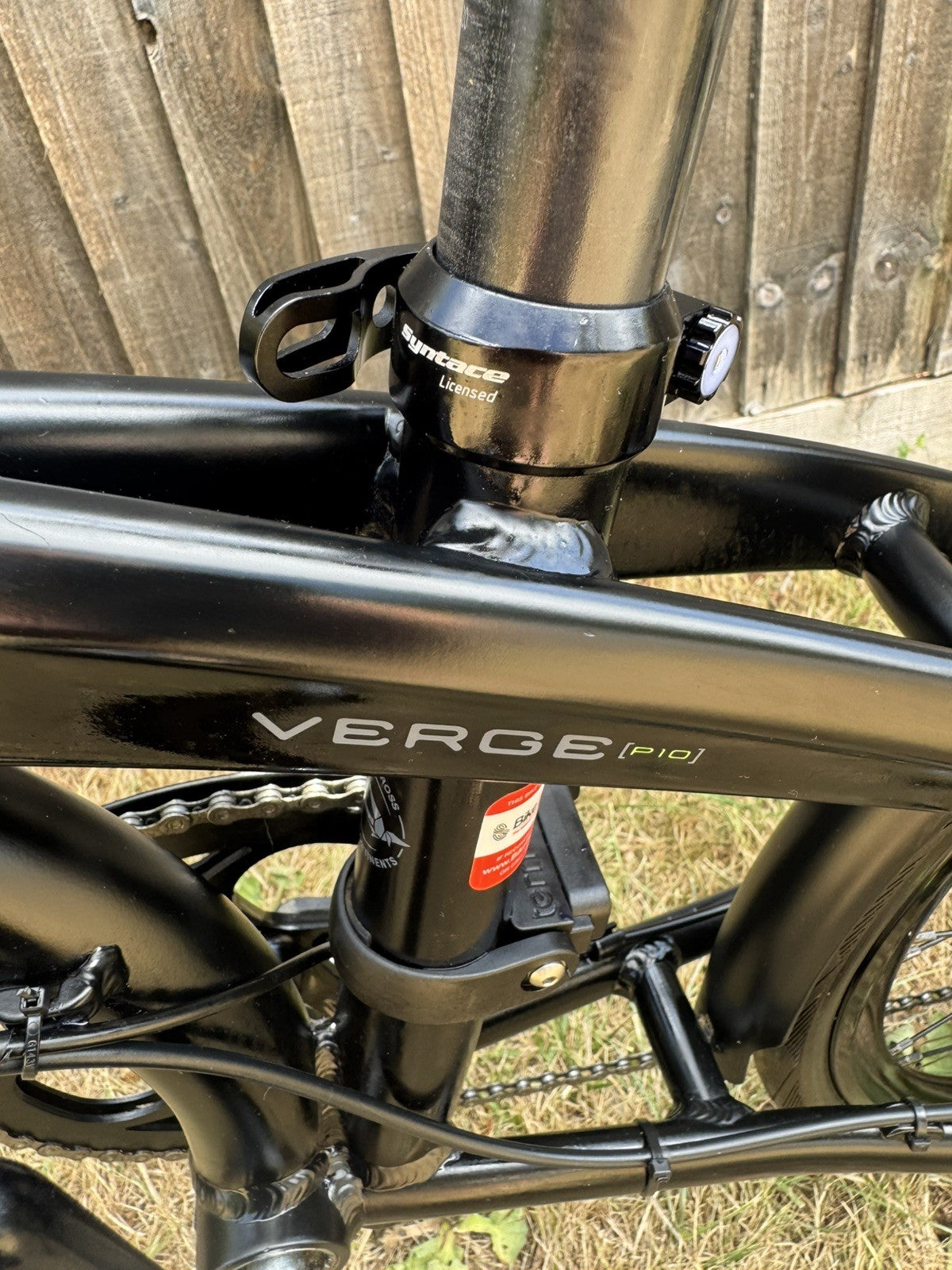 TERN VERGE P10 LIGHTWEIGHT FOLDING BIKE 10 SPEED + EXTRAS - SATIN BLACK - EX CON