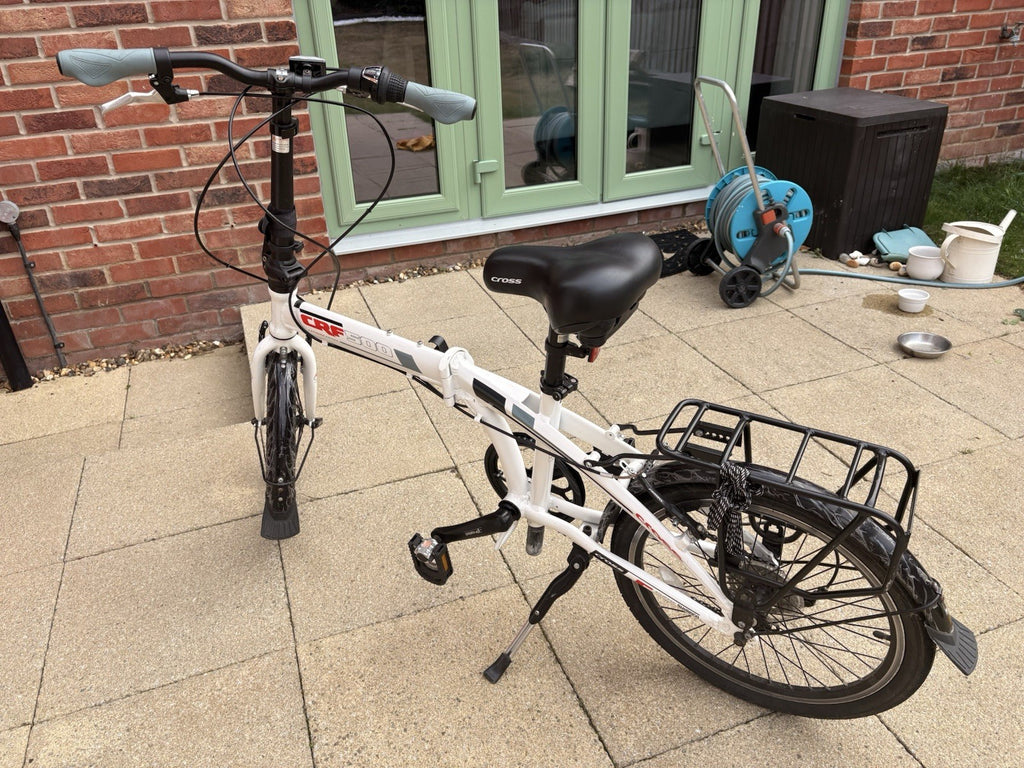 Cross CRF500 20in Folding Bike 6-Speed White/Black Rear Rack Mudguards Stand