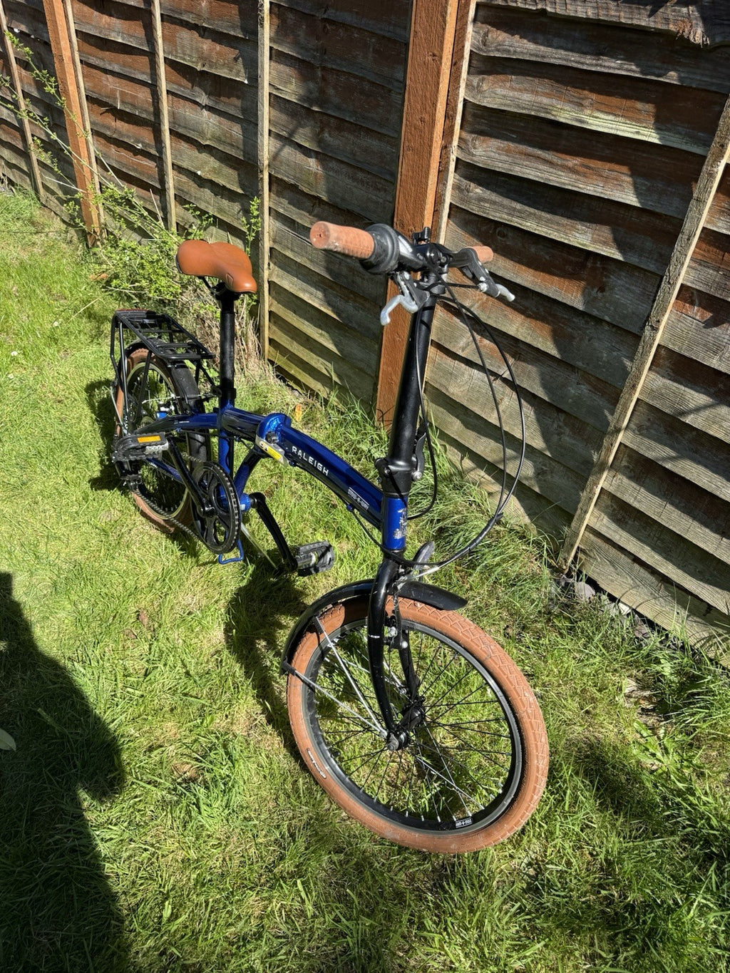 Raleigh Stowaway 20" Folding Bike Dark Blue