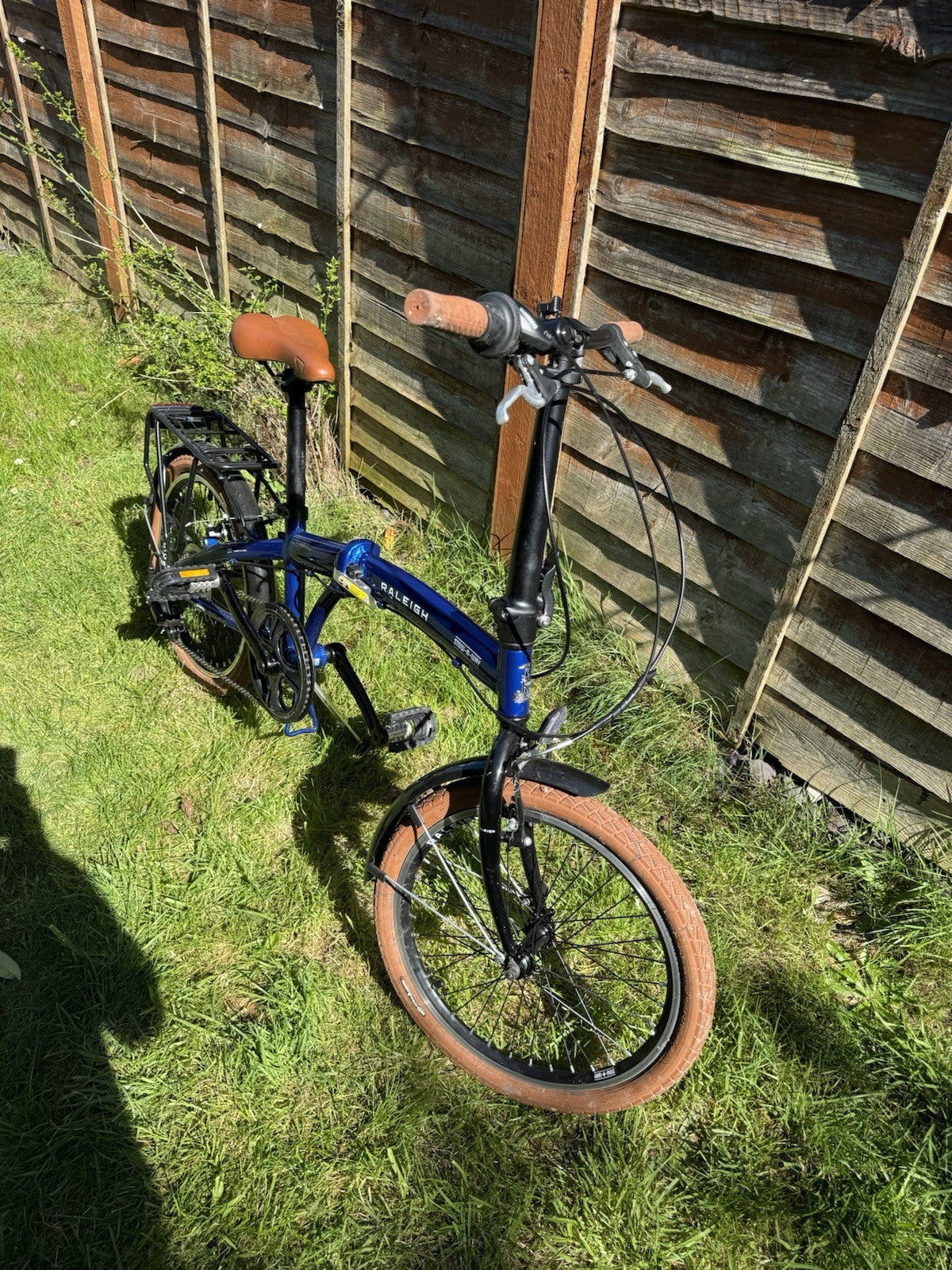 Raleigh Stowaway 20" Folding Bike Dark Blue