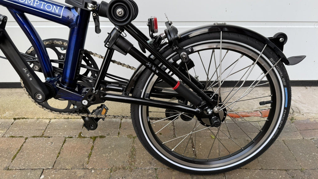 Brompton - C Line E-Folding Bike - M6L -Bolt Blue Lacquer - Near Mint Condition