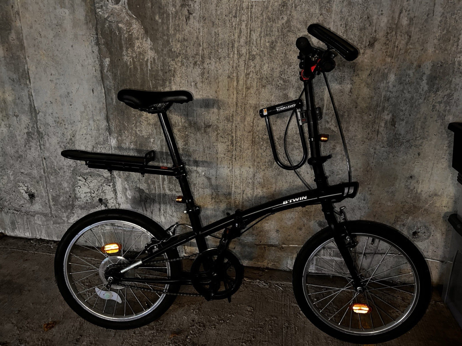 B’TWIN Tilt 100 folding bike