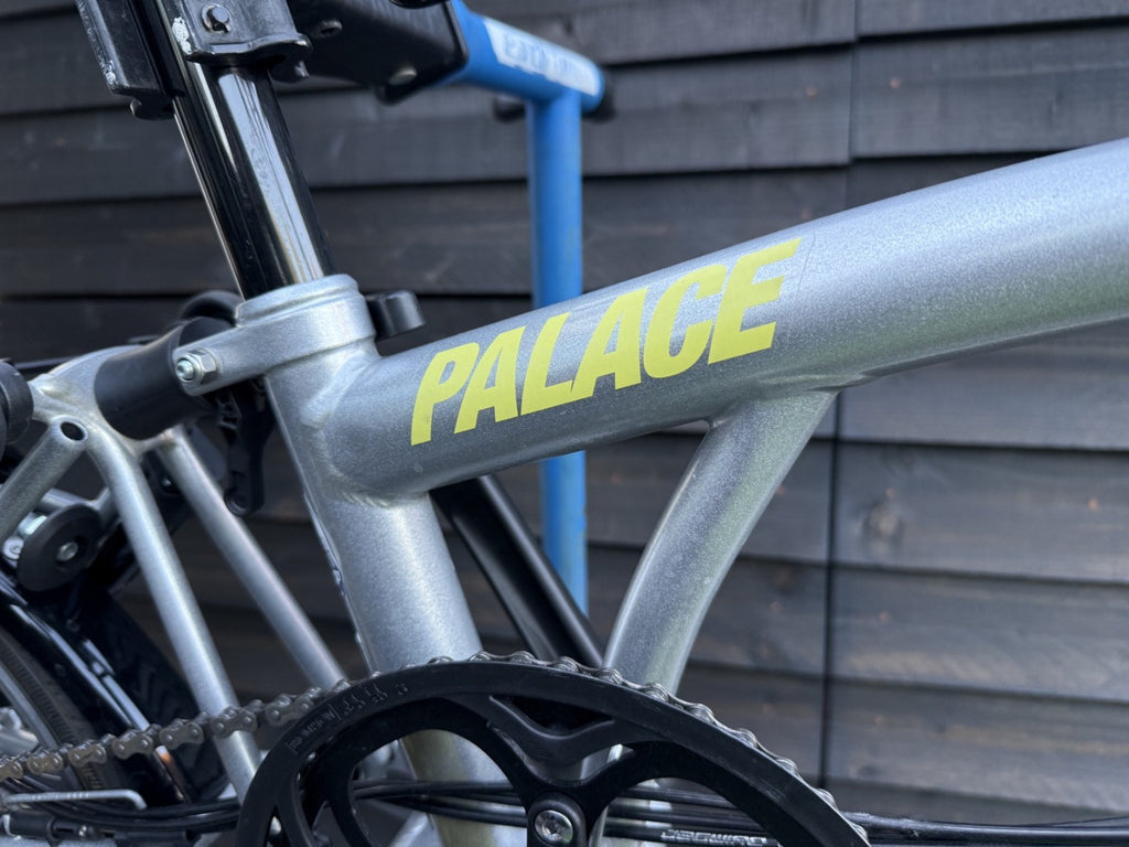 Brompton x Palace Bike 6 speed C Line Low + Rear rack - Unique and Upgraded