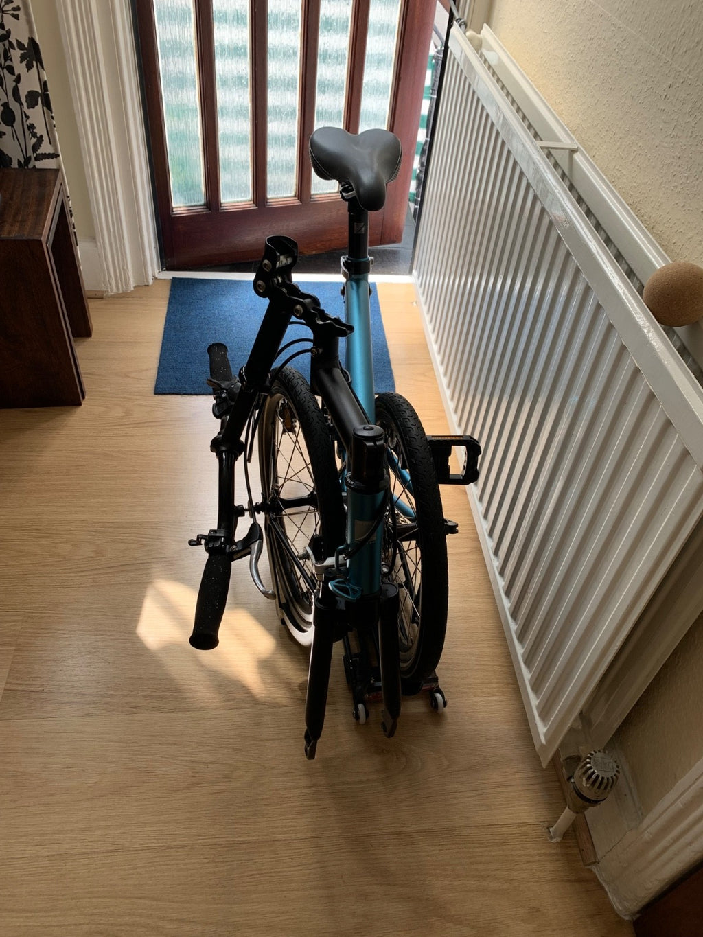 Mezzo D9 Folding Bike Bicycle - Very Good Condition - Serviced with New Parts