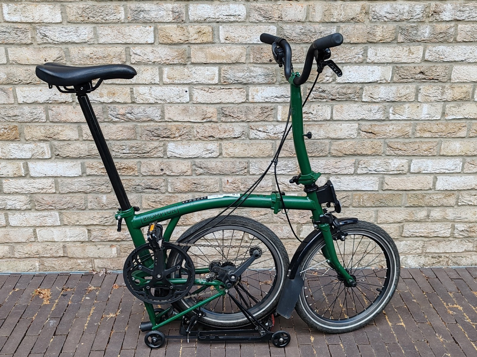 Brompton C Line Urban 2 Speed 2023 Folding Bike Racing Green With Rack
