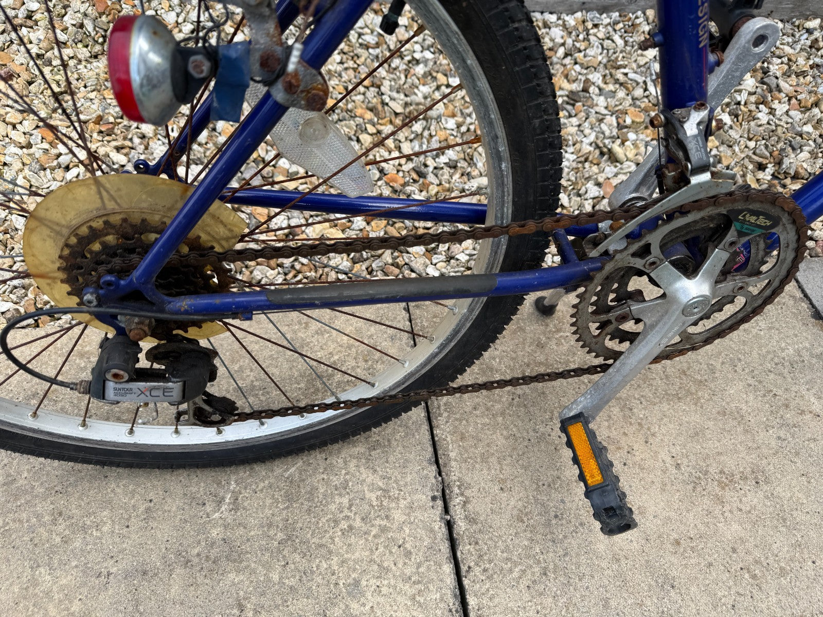 Montague BiFrame Folding Bike Blue (men's) 26 inch wheels.