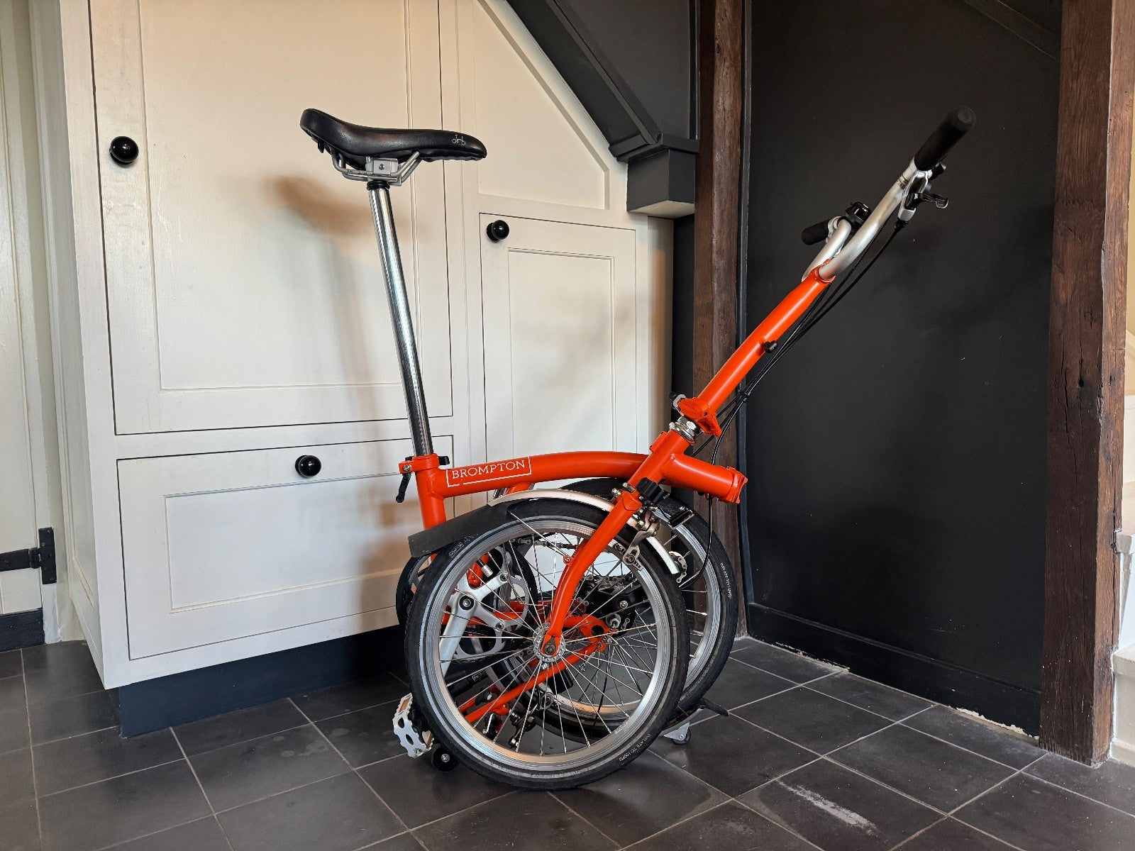 Brompton M3L (2015) 3-speed folding bike in orange - very good condition