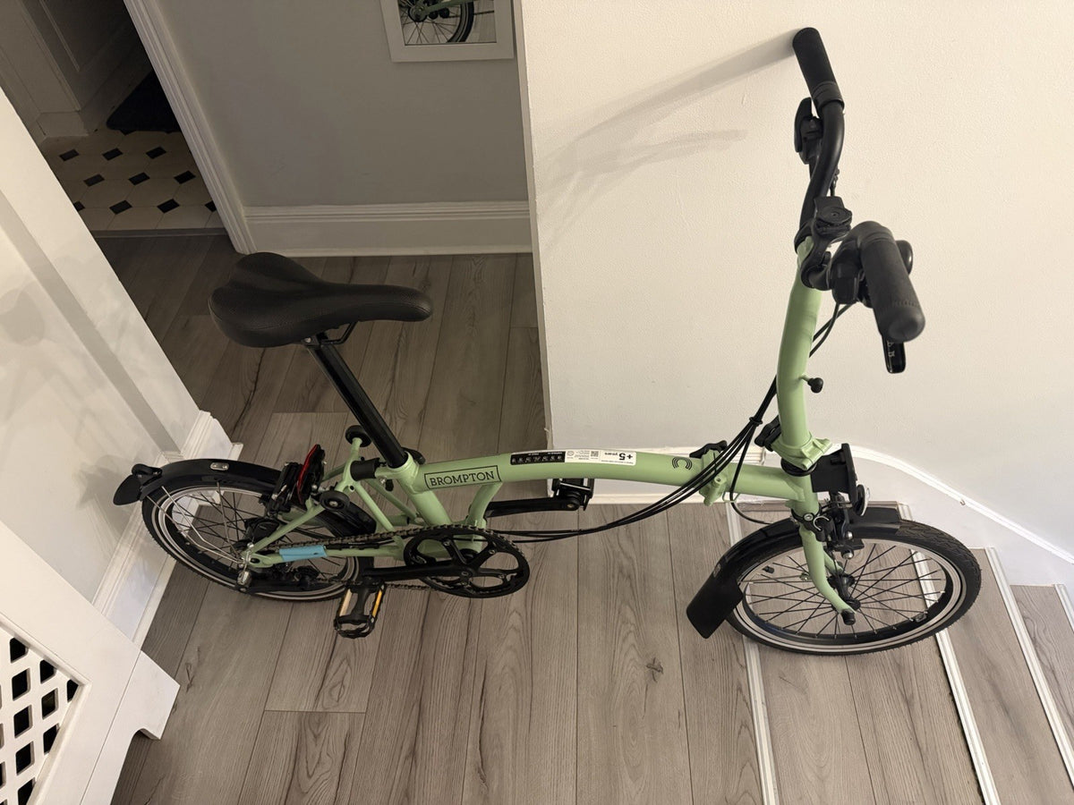 Brompton C Line Explore 6 Speed 2023 Matcha Green + Bags & Accessories