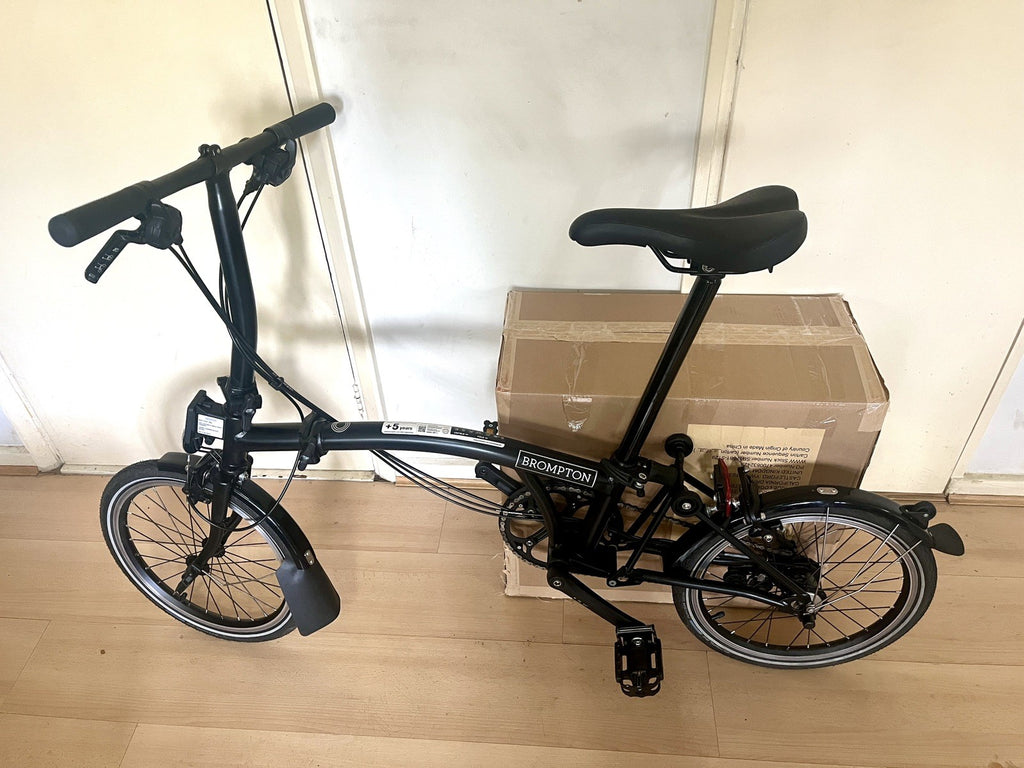 Brompton C Line Explore, 6-Speed, Black, Black Ed, Low Handlebar 2025