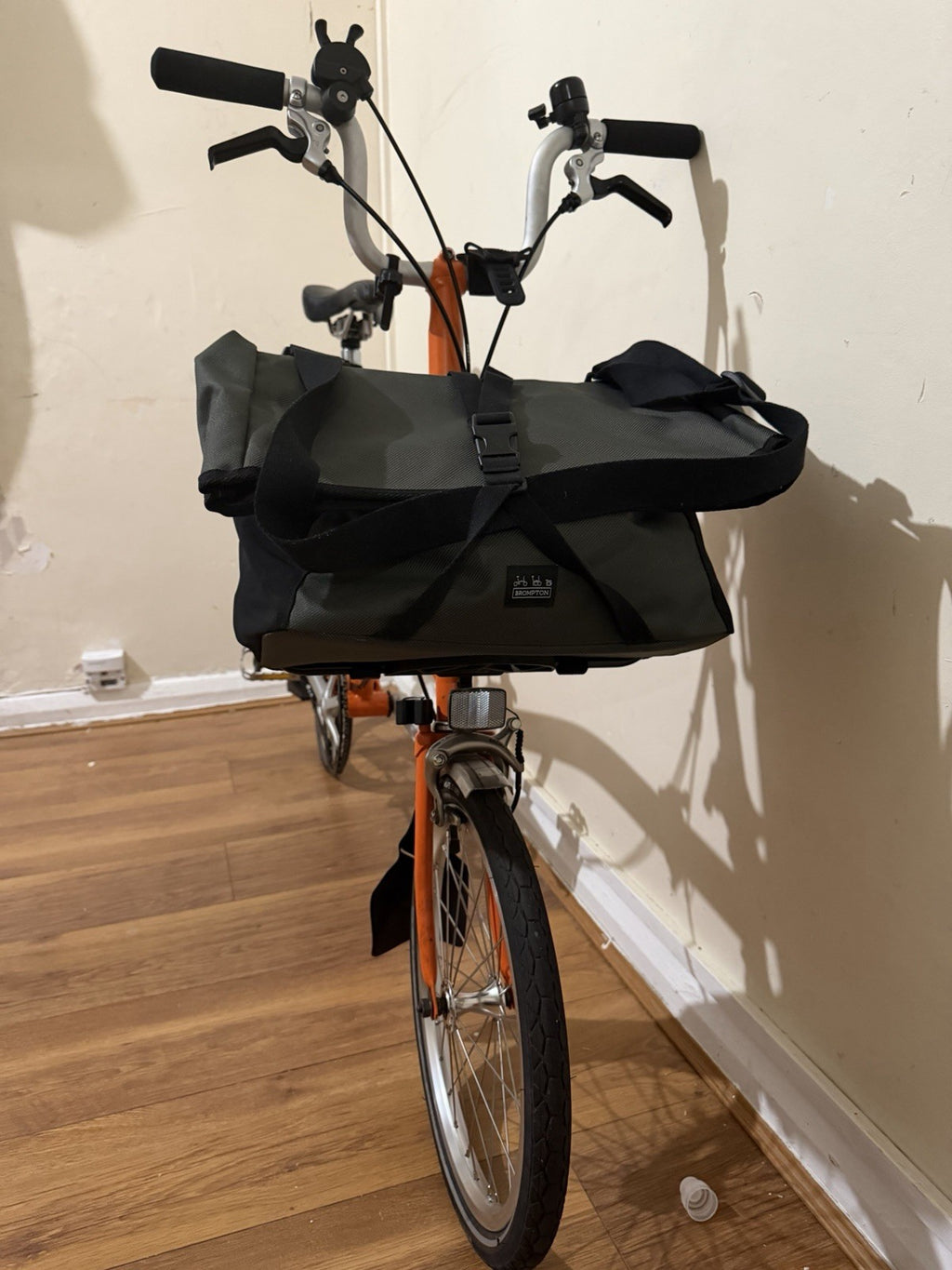 Brompton M3L Folding Bike - Orange - Genuine Brompton Borough Bag Included