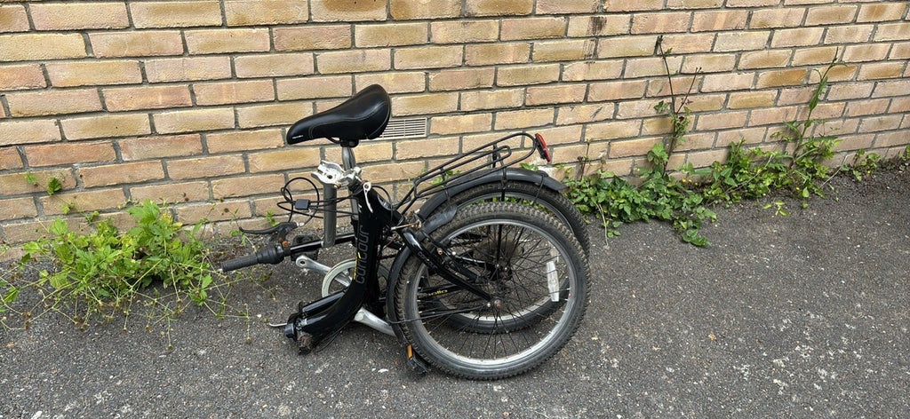 Apollo Contour Folding Bike Compact and Lightweight Fully Working
