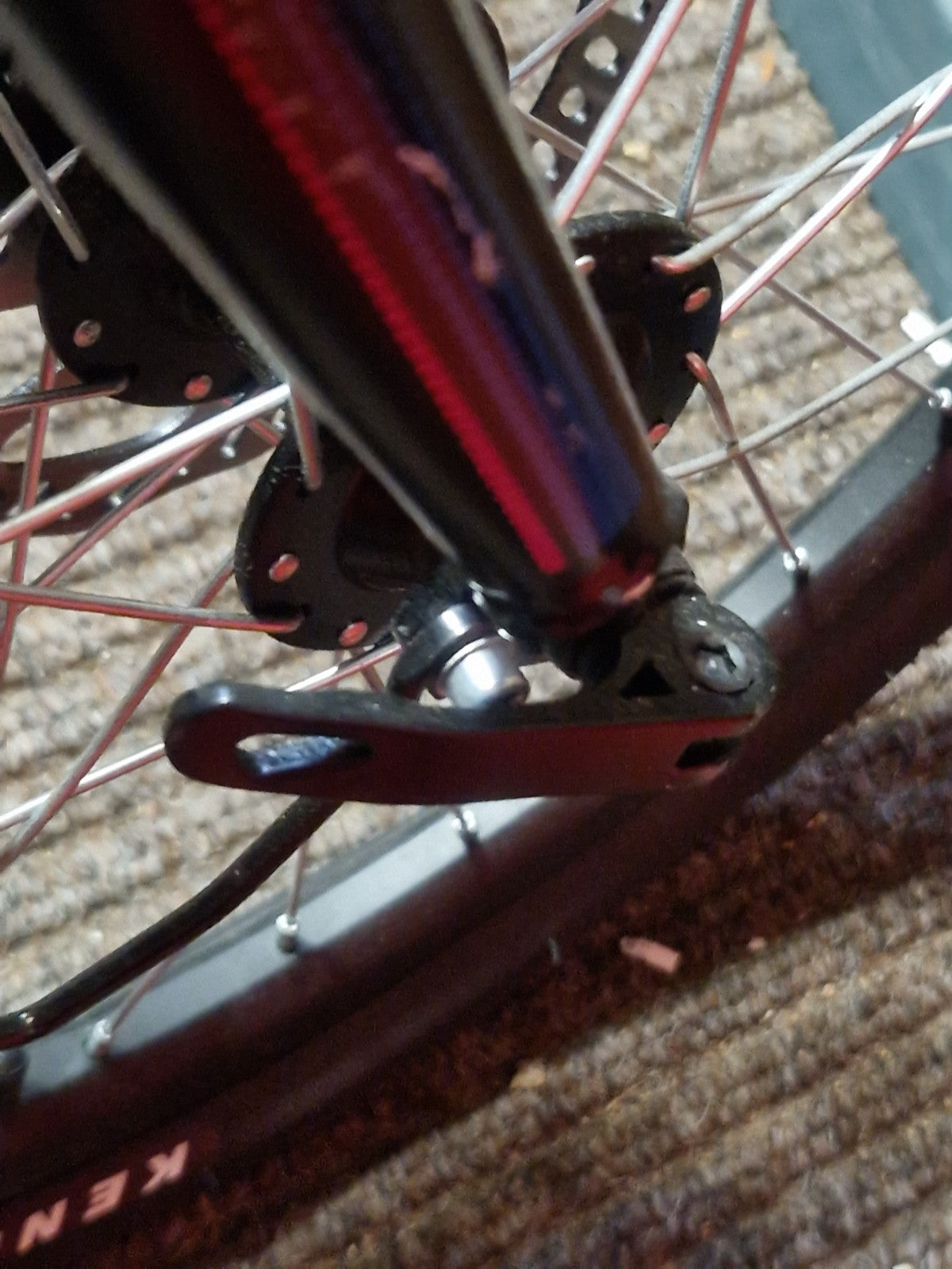 Tern Link B8 Folding Bike - Easy to Fold and Store, Ideal for Public Transport