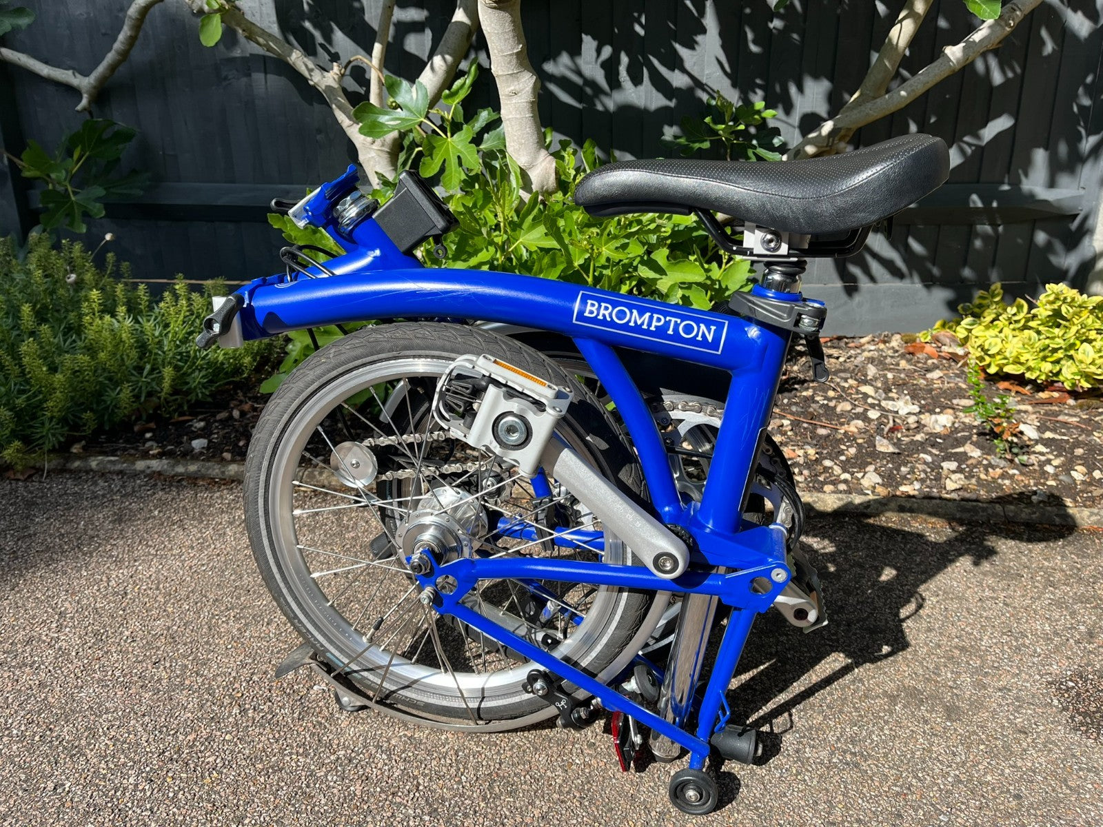 Brompton C Line Utility - 3 speed - Piccadilly Blue