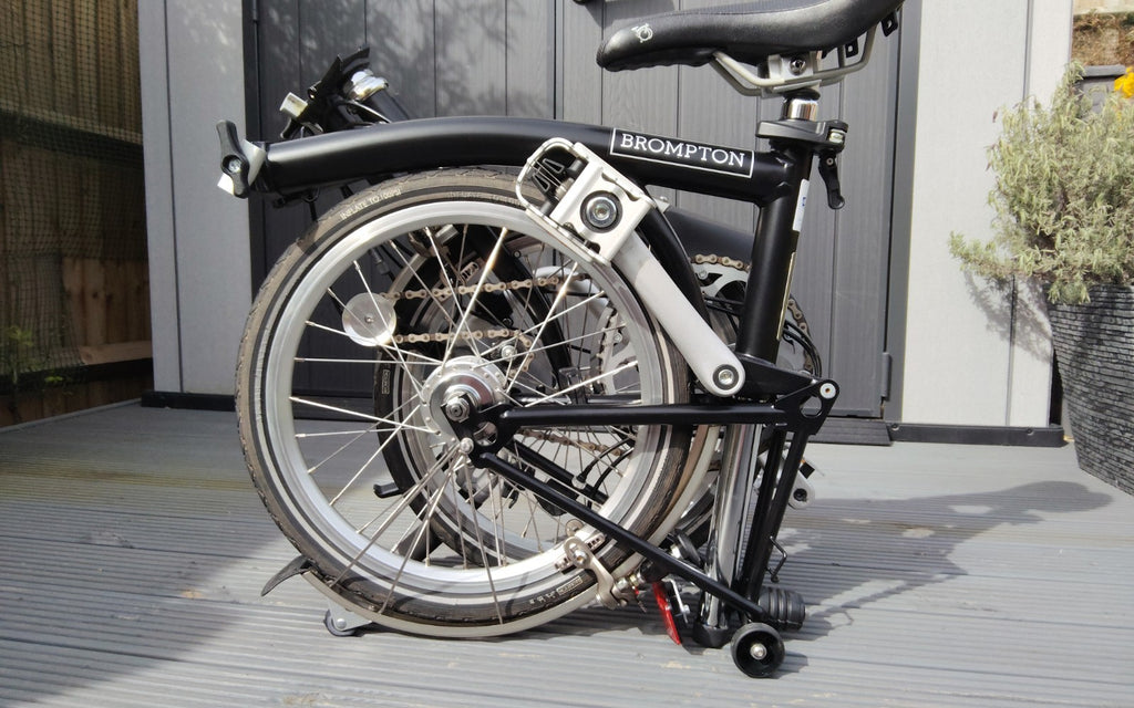 Brompton M3L Folding Bicycle with Reinforced Carry Bag