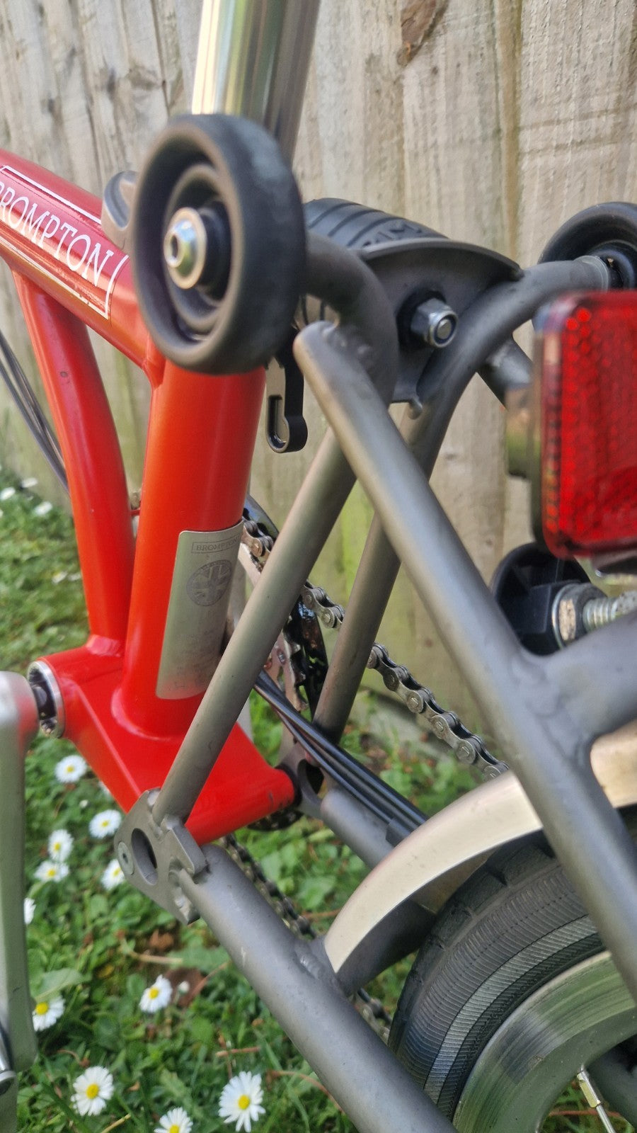 Brompton M6L Superlight Titanium 6 Speed - Red - Very Good Condition