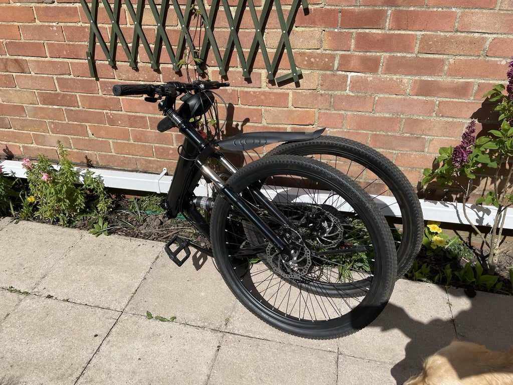 Foldable Black Bike 26 Inch Frame Men’s / Woman’s