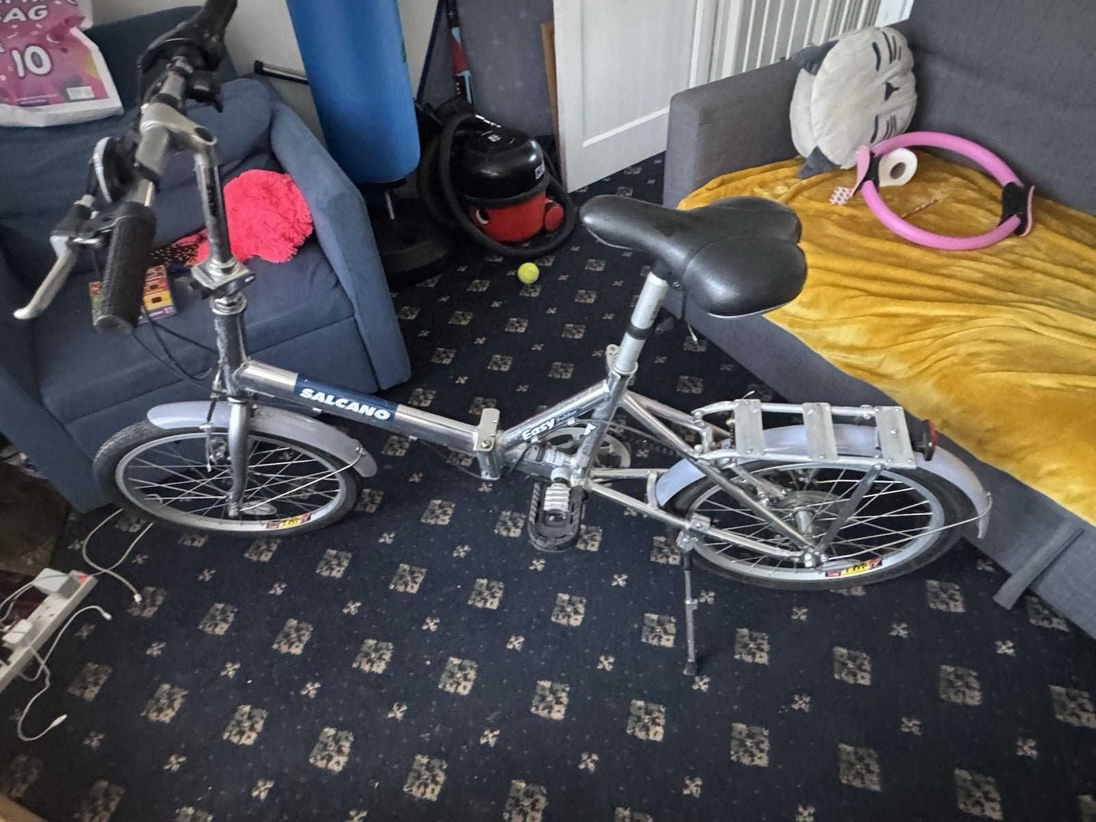 Solcano Folding Bikes x 2 Excellent Condition