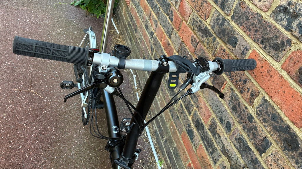 Brompton C Line Explore 6 speed in black great condition