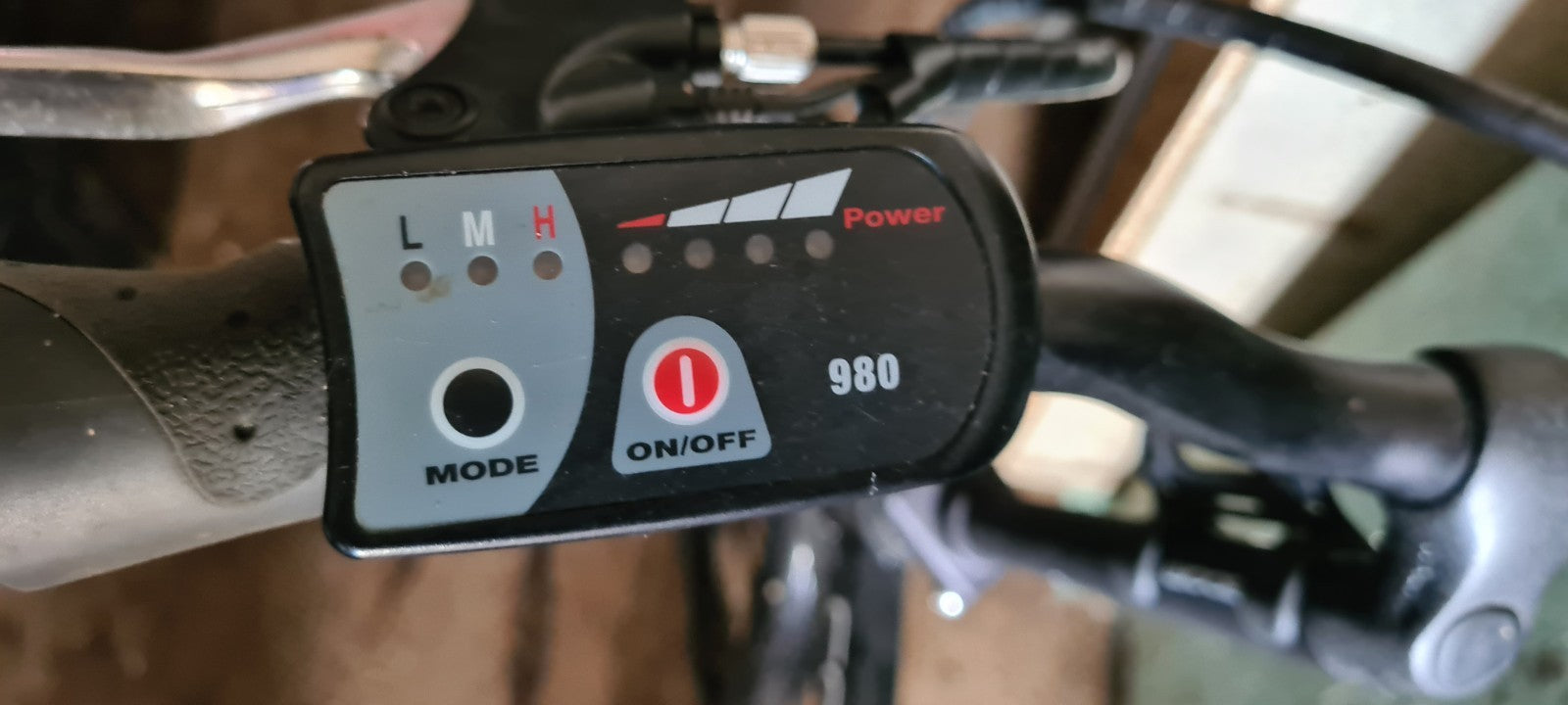 2 X Coyote Connect Foldng E Bikes