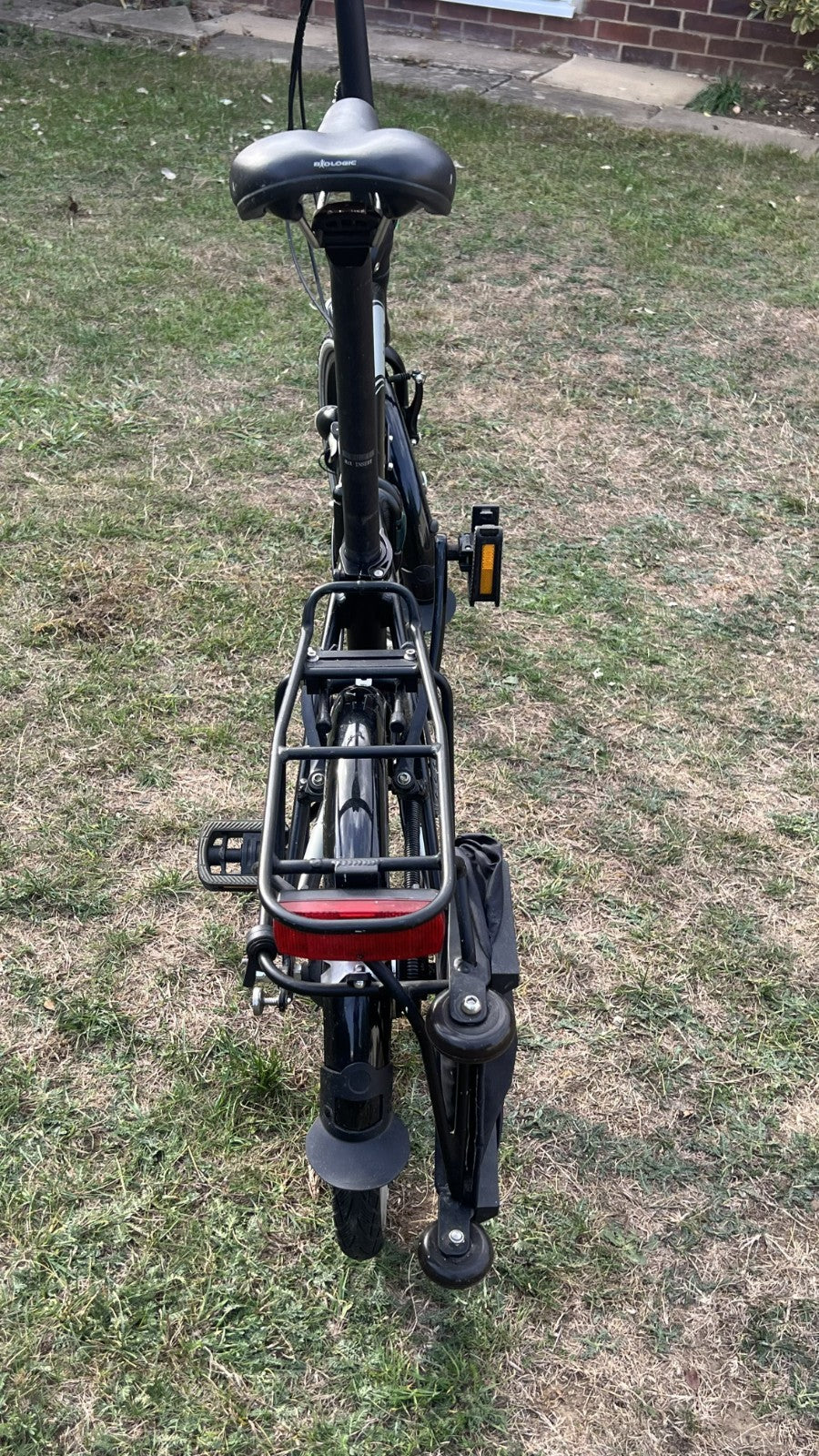 Tern 20” Link D7i 7 Speed Folding Bike & Trolley Rack with Integral Cover