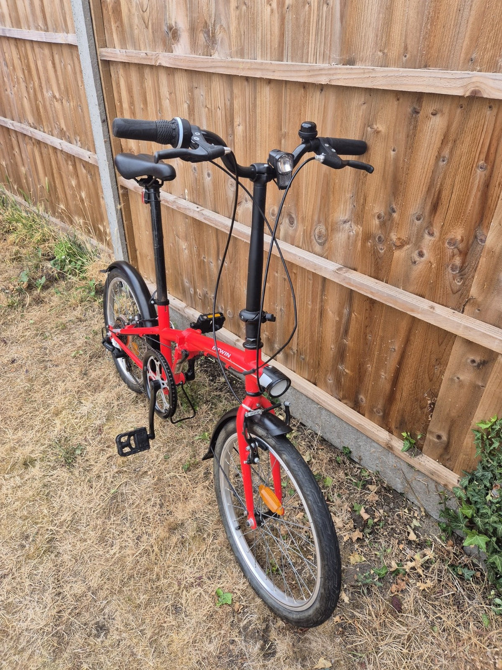 Decathlon BTWIN Tilt 120 Red Folding Commuter Bike
