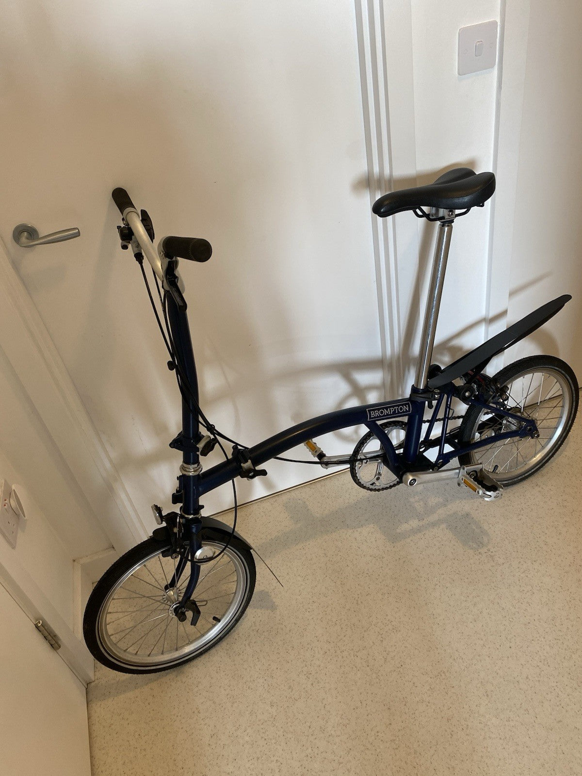 Brompton 3HL Navy 2020 Excellent Condition Seldom used