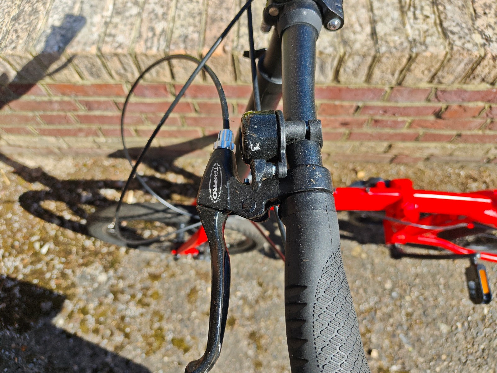 Carrera Intercity Disc 8-Speed Folding Bike great condition