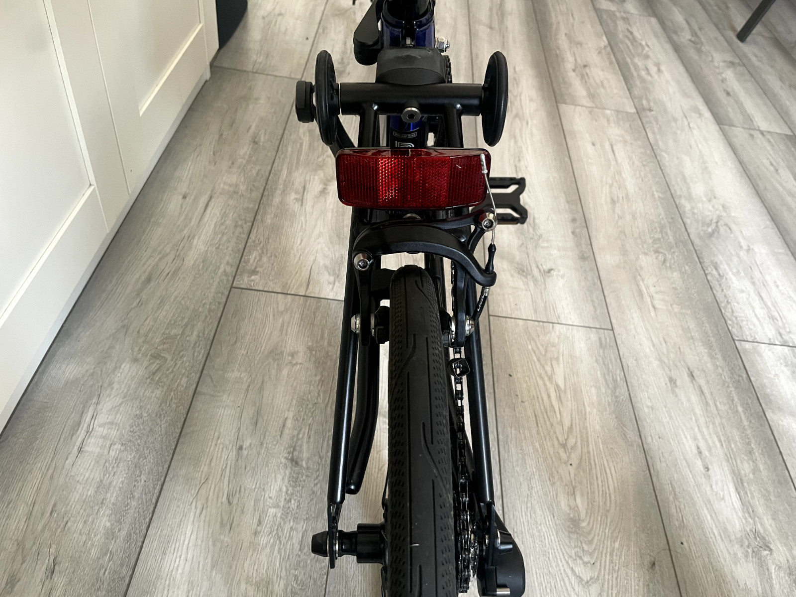 Brompton P-Line Urban - 4-Speed - Bolt Blue Lacquer