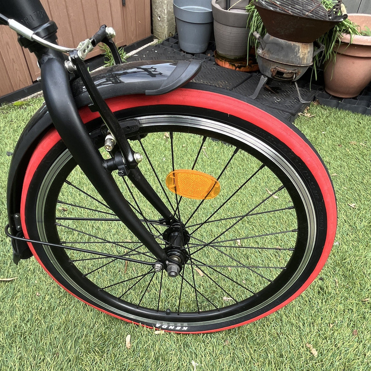 Ecosmo 20in Folding Bike V-Brake Mudguards Kickstand Derailleur Black/Red