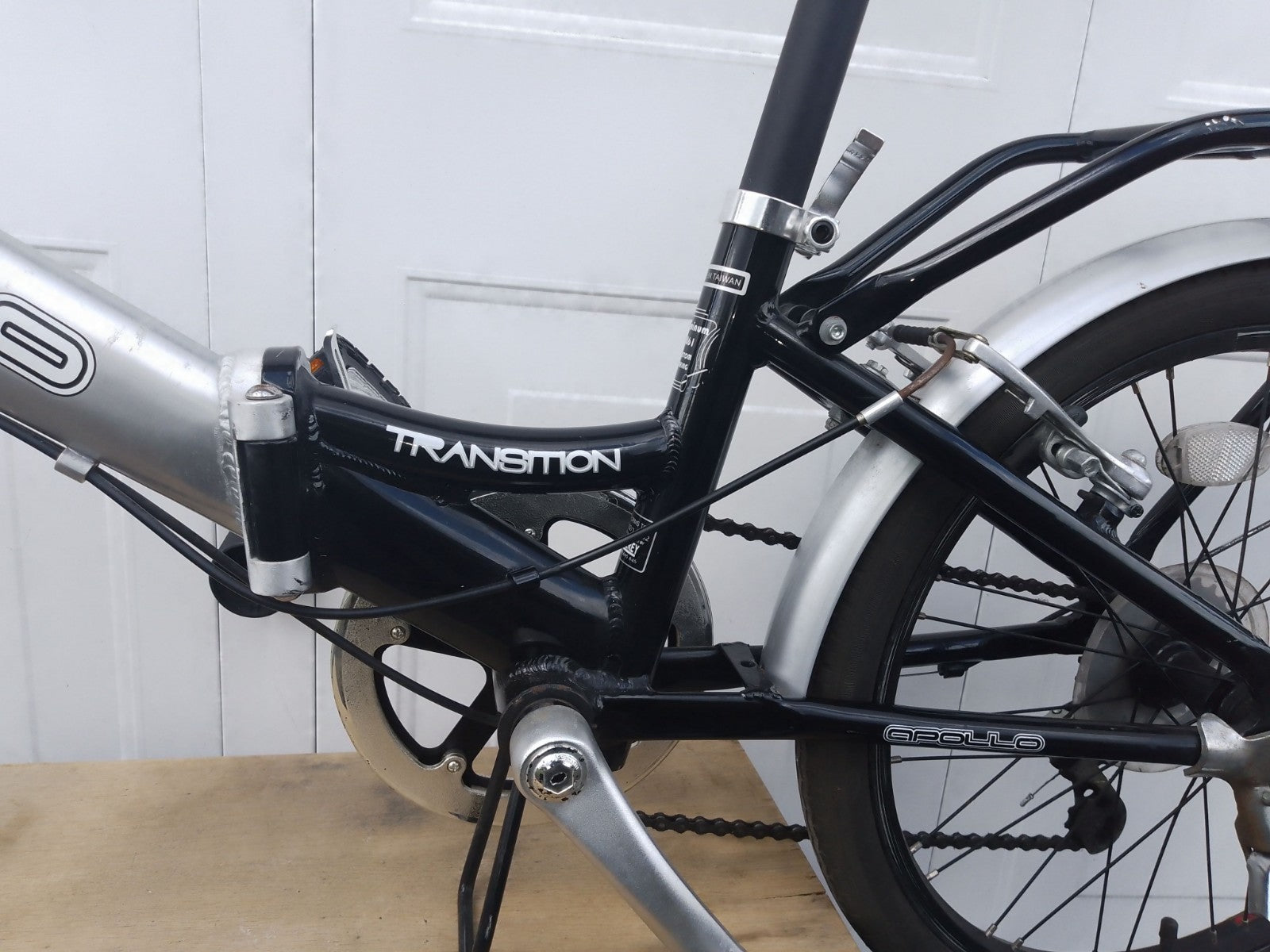 Apollo Transition Folding Bike. AMAZING BIT OF KIT