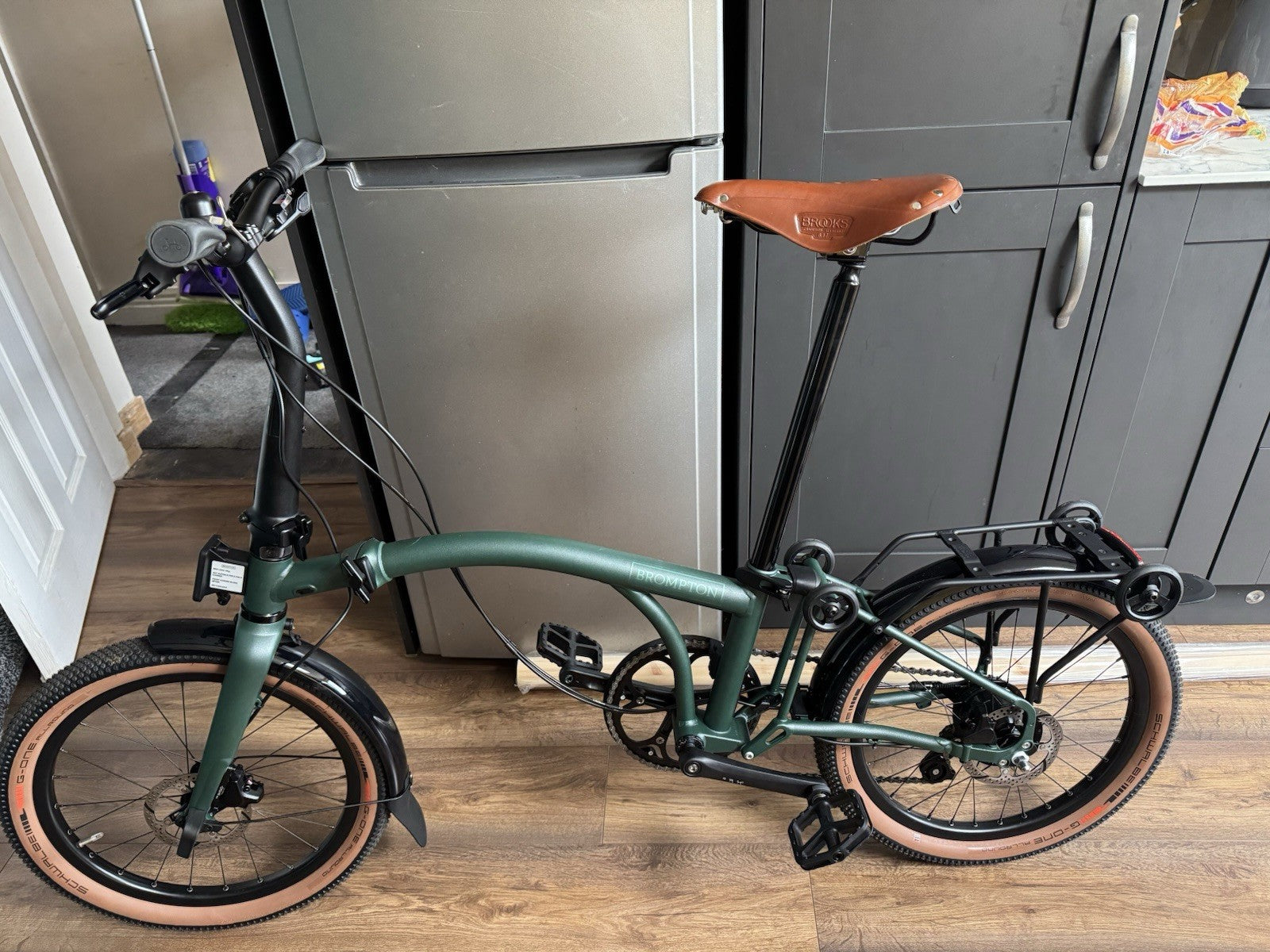 Brompton G Line 8-Speed Folding Bike Size Medium Forest Green