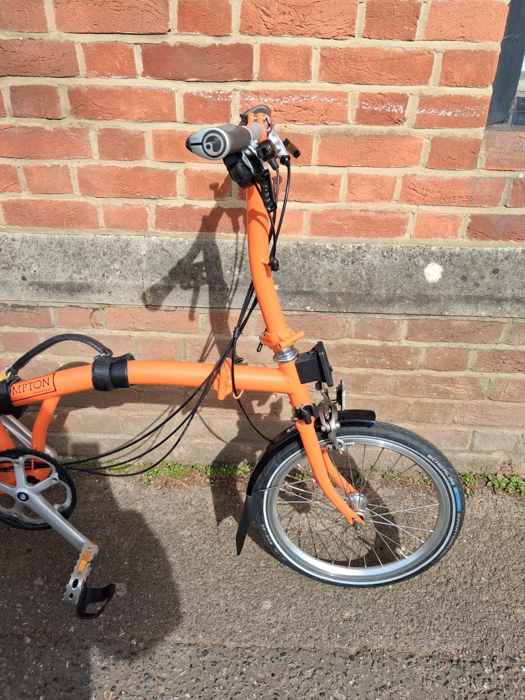 Brompton M6L Folding Bike Amazing Condition with Lots Of Extras