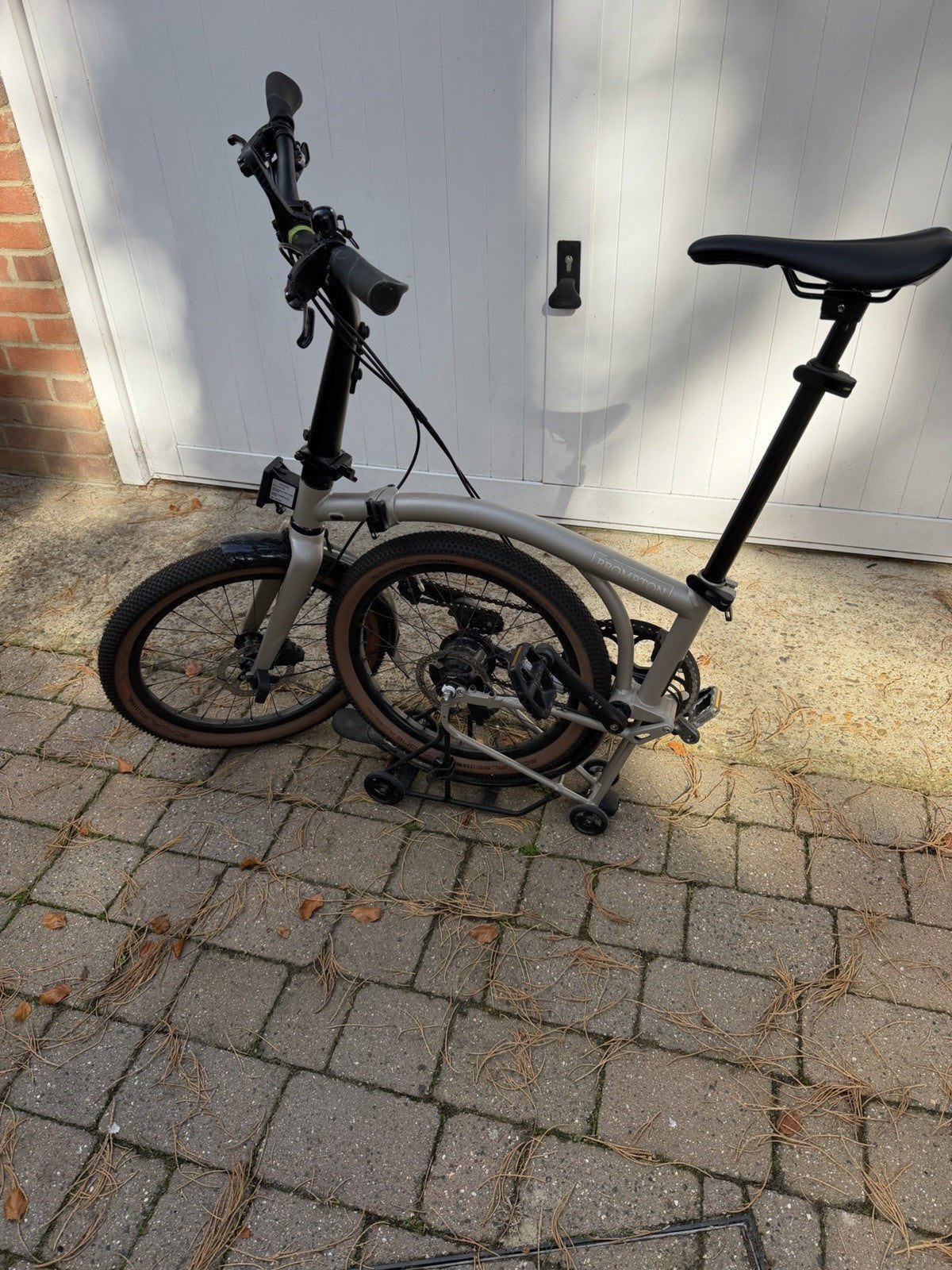 Brompton G Line 8 Speed Folding Bicycle, Traildust White, Large, Brompton Extras