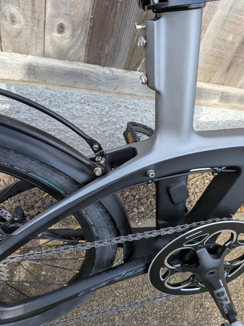 Carbon Fibre Frame folding bike,9 Speed, Hydraulic Brakes, BRAND NEW,L@@k