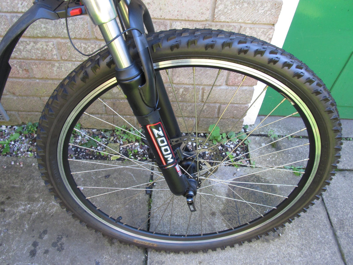 BIKE MOUNTAIN BI FOLD front  DISC BRAKES 26" WHEELS UNISEX-EXCELLENT CONDITION
