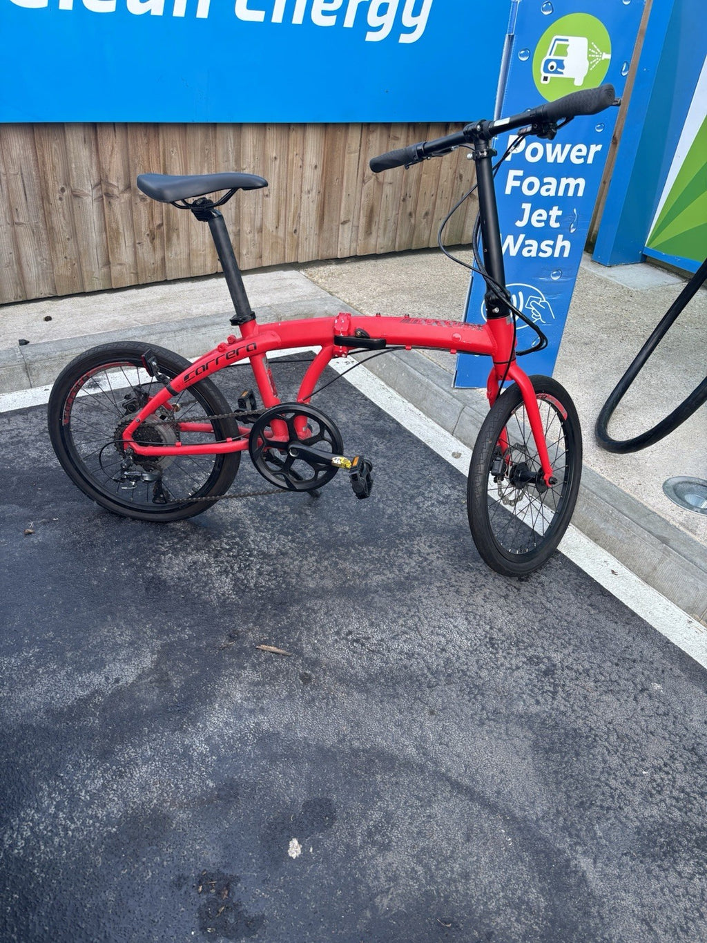 Carrera Intercity 8-Speed Folding Bike with Disc Brake