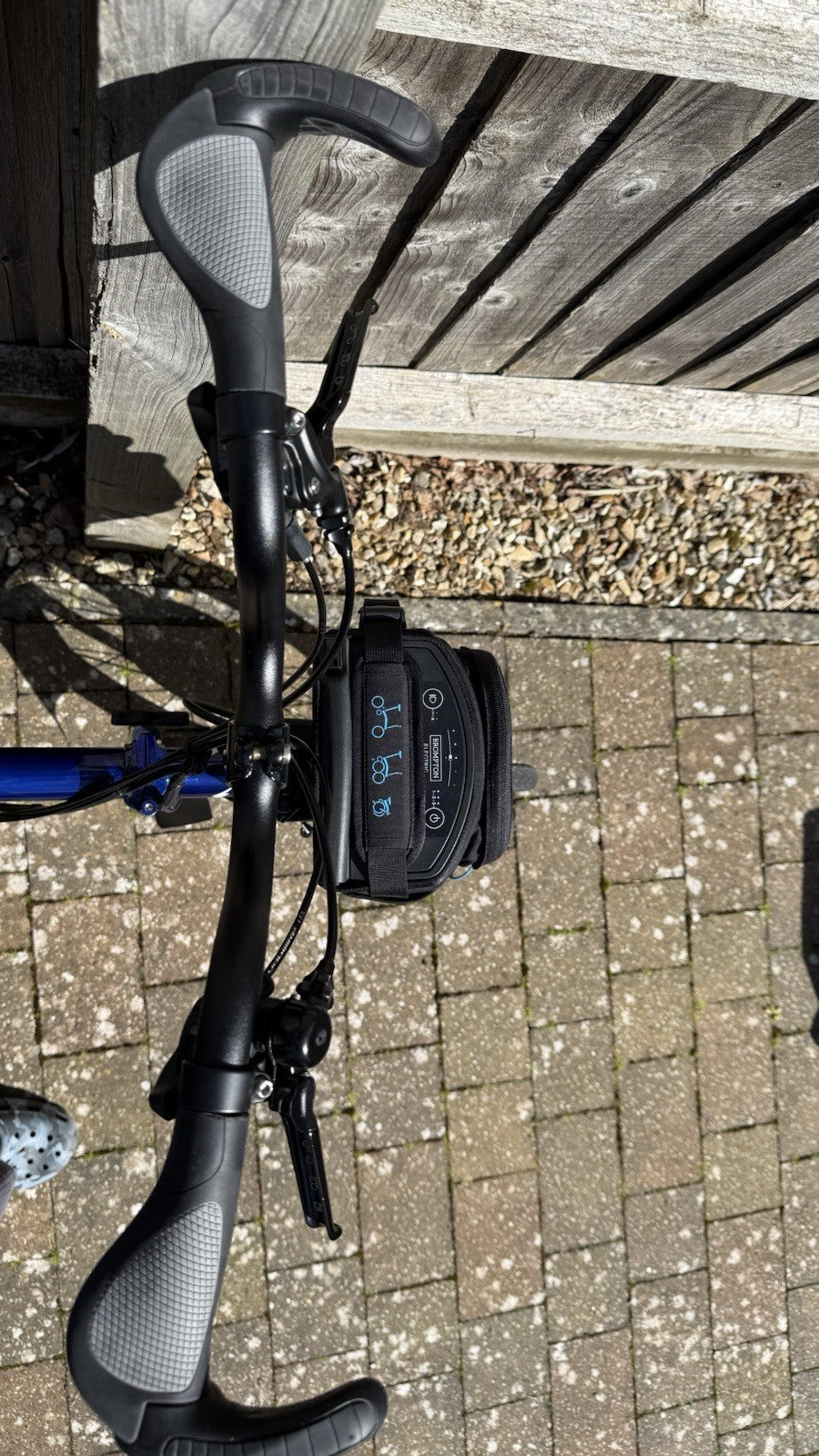 Brompton C Line M6L Bolt Blue e-Folding Bike - Excellent Condition