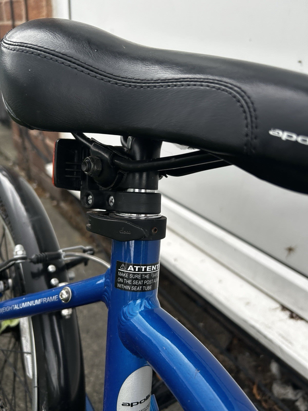 Apollo Luch Folding Bike 20 in Blue Aluminium V-Brake Mudguards Rear Light