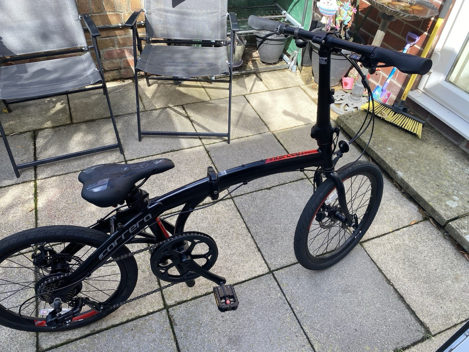 Carrera Inner City Folding Bike 20 Inch Wheels 7 Speed