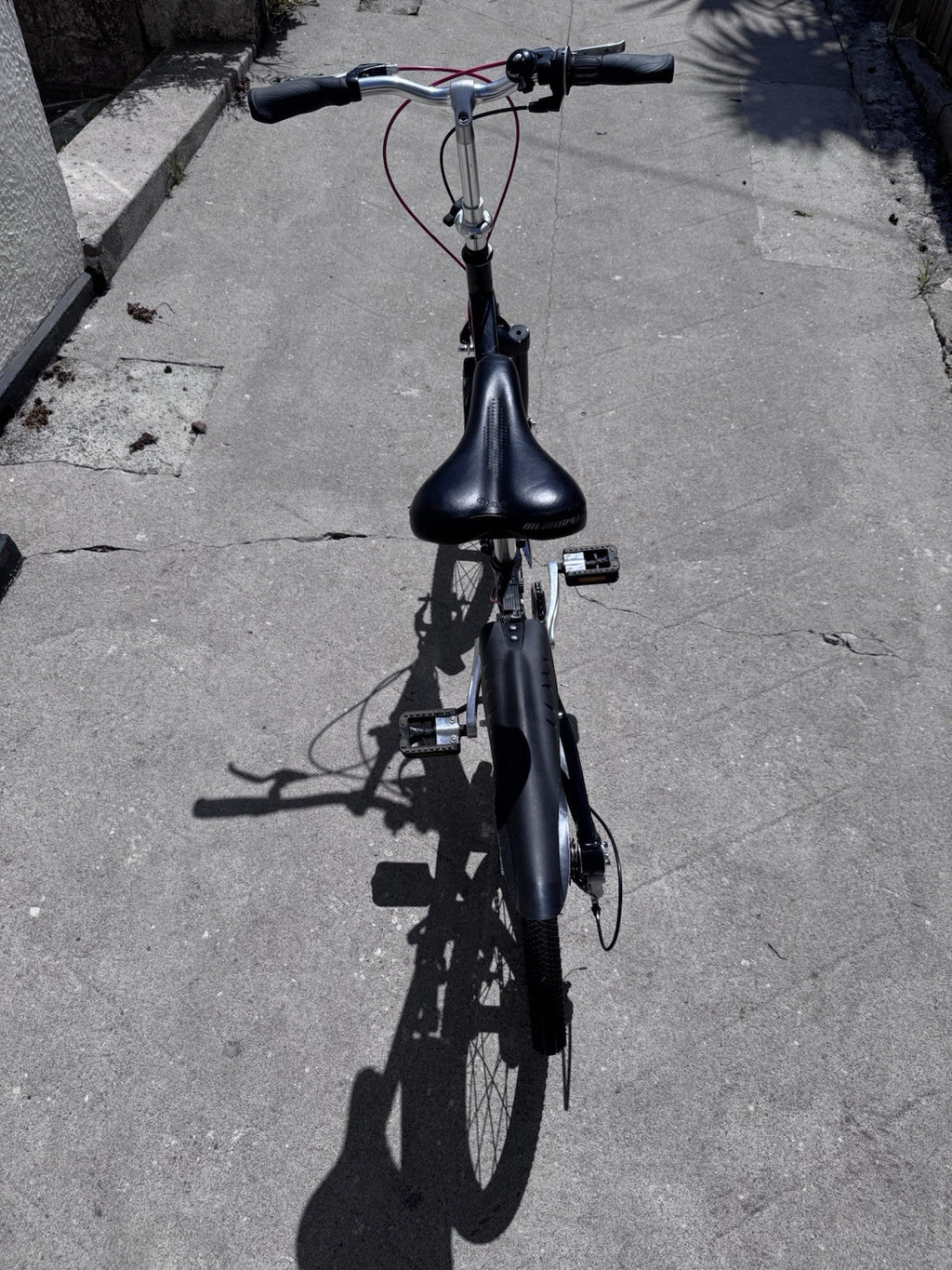 Giant Halfway Folding Bike 20'' Wheels, 7-Speed, VGC