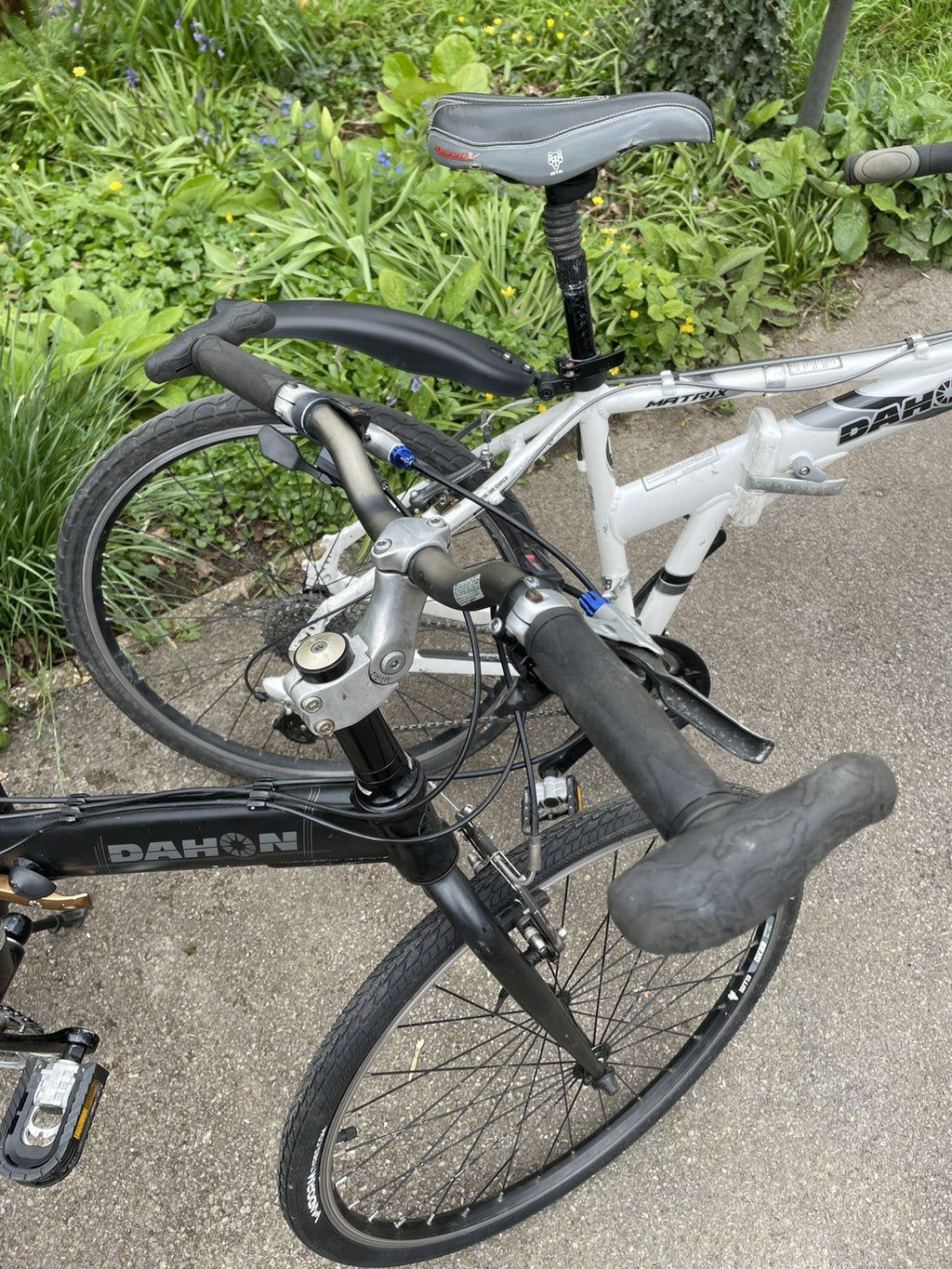 Dahon Folding bikes His and Hers Matrix & Cadenza   Will sell separately.