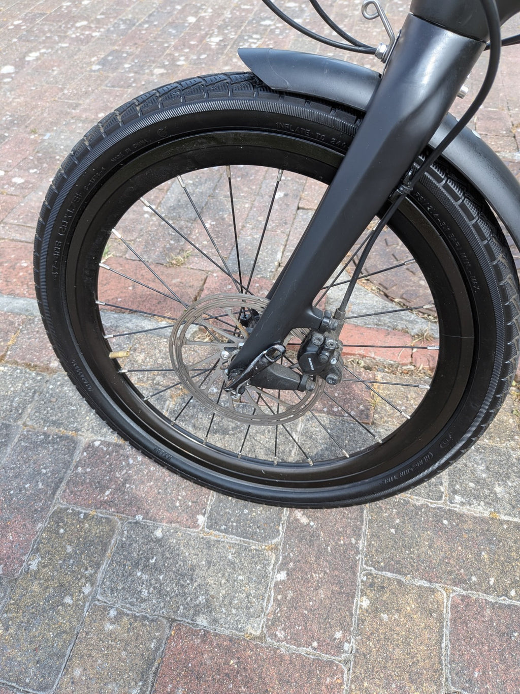 Furo Carbon POWERED Bike, Foldable,High Spec, Delivery Possible