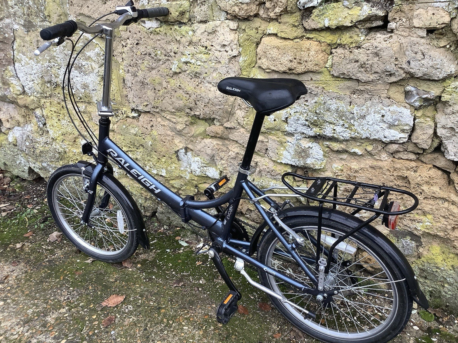 RALEIGH EVO 7SP FOLDING CYCLE - Trigger shift -  UK DELIVERY