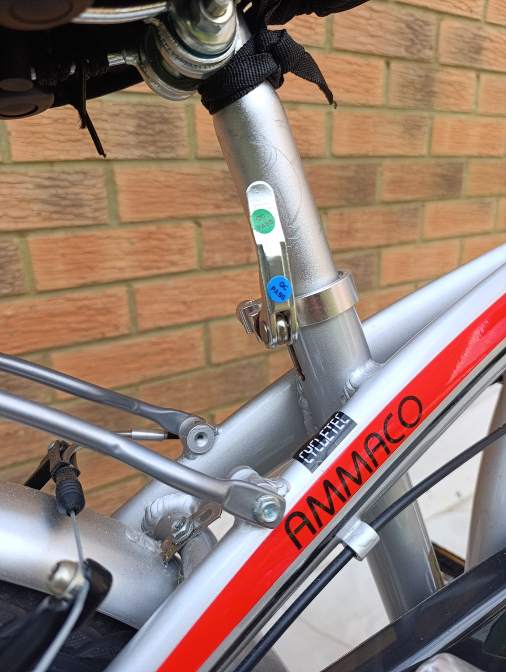 Ammaco Pakka Lite 20 Inch Wheel 6 Speed Alloy Folding Bike Silver