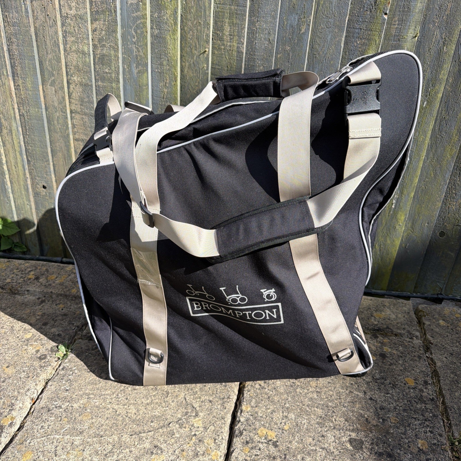 Brompton C-Line M3R Folding Bike with Brompton B Bag Travel Carry Roller Luggage