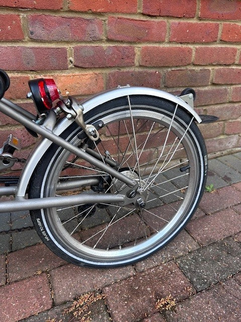Brompton Superlight S6L Raw Lacquer Titanium SON Dynamo + B&W Case 2017